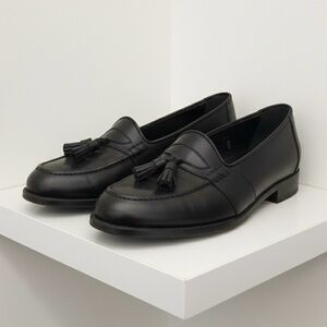 Vintage Joan and David vintage dress shoe loafers (Italy)